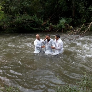 Batismo na cidade de Londrina/PR dia 19.05.2018