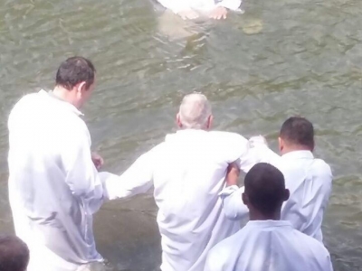 Imagem da Galeria Batismo na cidade de Santa Bárbara D' Oeste/SP.