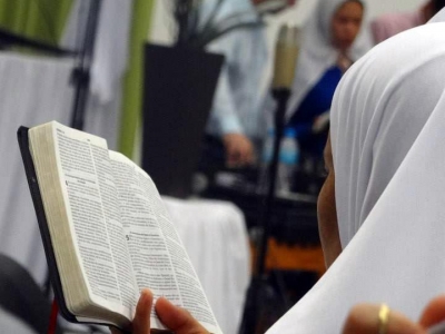 A doutrina do uso do véu pelas mulheres cristãs